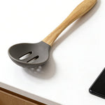 Made of food-grade silicone, this slotted spoon is non-toxic, BPA-free and odorless, keeping your food safe from harmful chemicals while cooking, draining and serving.