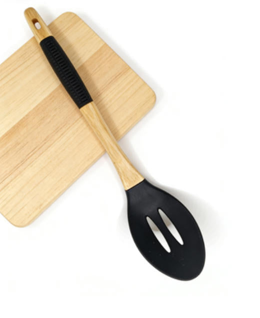 Premium Heat-Resistant Skimmer Ladle with Non-Slip Grip - Professional Kitchen Tool